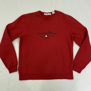 🌻 Tommy Hilfiger Red Crewneck Sweatshirt Women’s L Embroidered Logo Vintage Y2K